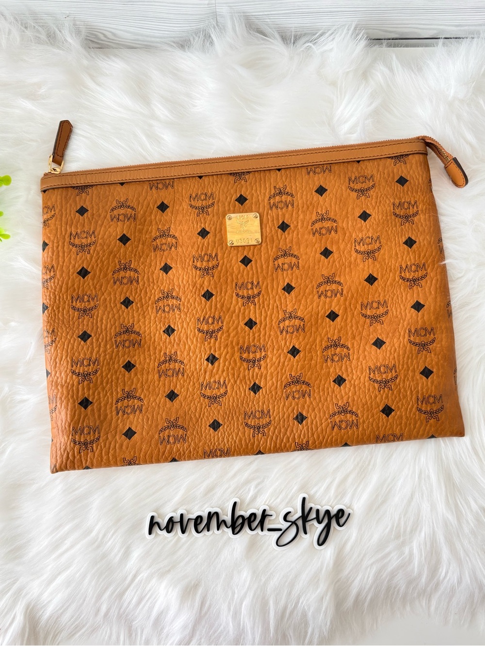 MCM Cognac Visetos Heritage Large Pouch/Portfolio Clutch